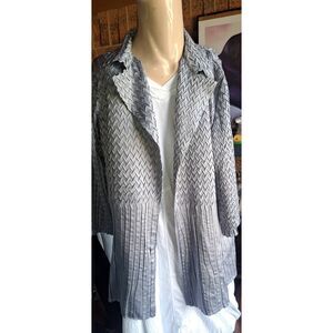 Chico’s Travelers Collection Pleated Open Front Jacket Size 2 Gray Textured Ligh
